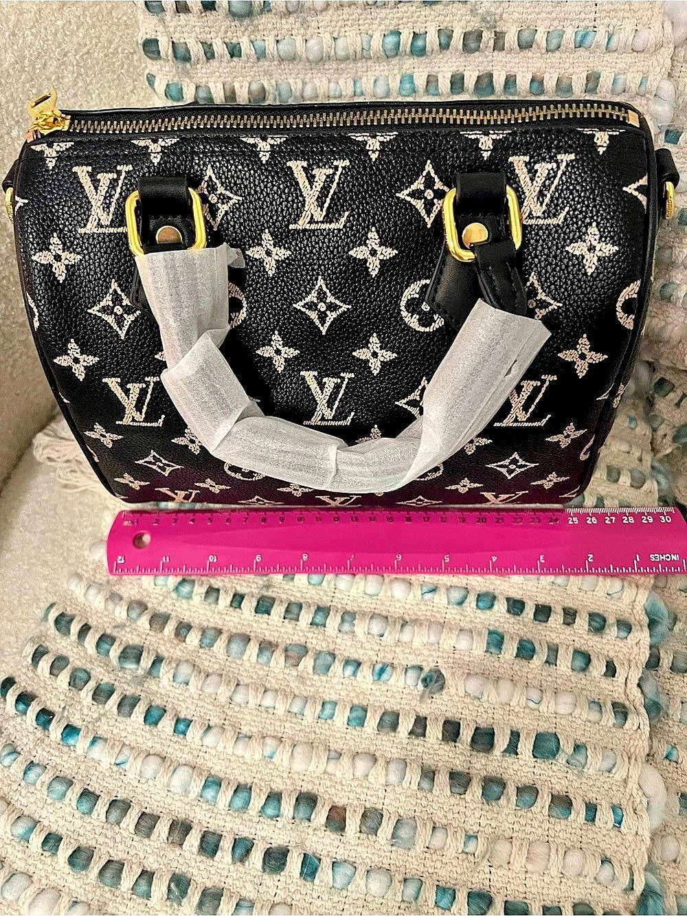 INSPIRED BY 25mm Monogram Shoulder Bag in Black & White. PLEASE NOTE INSPIRED - Picture 2 of 9
